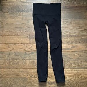 SPANX Black Leggings Size Small NWOT